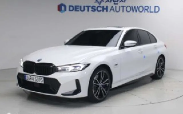 3시리즈 (G20) 330e M 스포츠 BMW 2023/06 15,455km