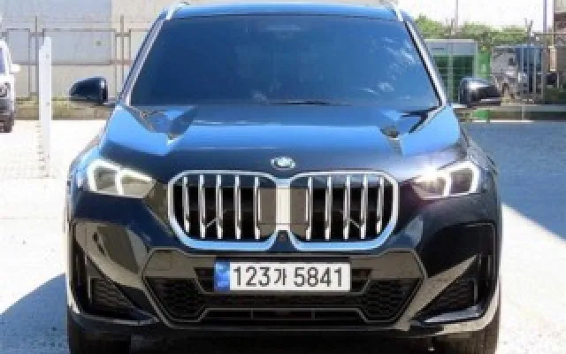 X1 (U11) xDrive 20i M 스포츠 BMW 2024/01 29,964km